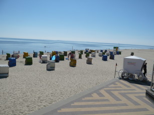 0031 Flut am Sdstrand mit Blick nach Amrum